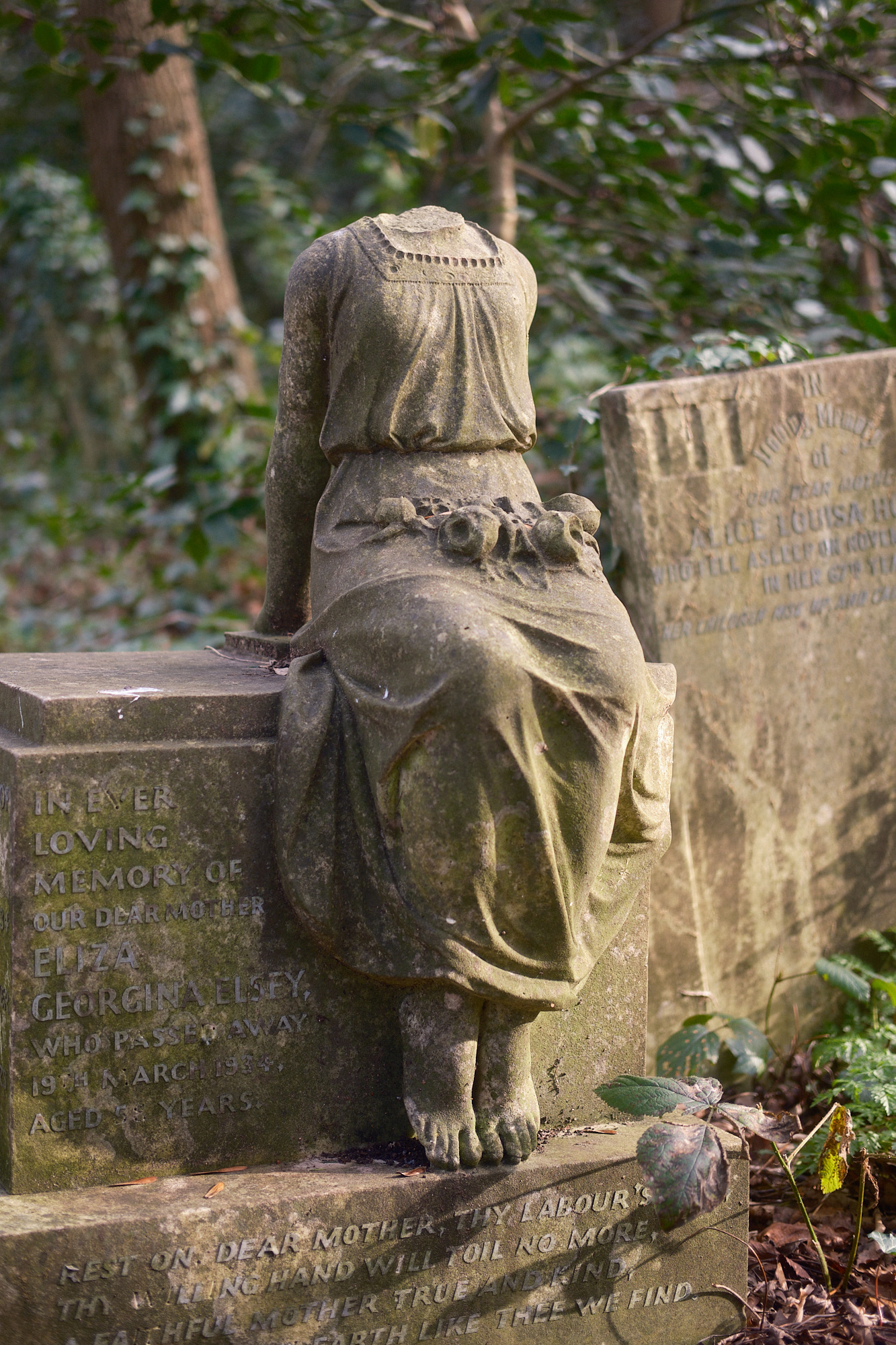 Abney Park, London - Photograph by James Johnstone